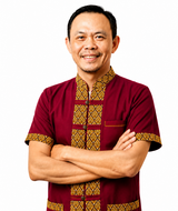 Book an Appointment with Ngoc "DUC" Huynh at Queen Bird Massage Center Edmonton (South)